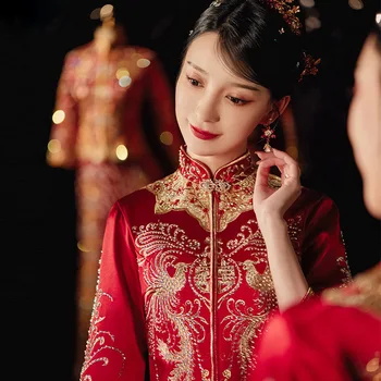 חדש בסגנון סיני משובח פיניקס רקמה Cheongsam כלה שמלת חתונה אלגנטית הנישואין צ ' יפאו חליפה